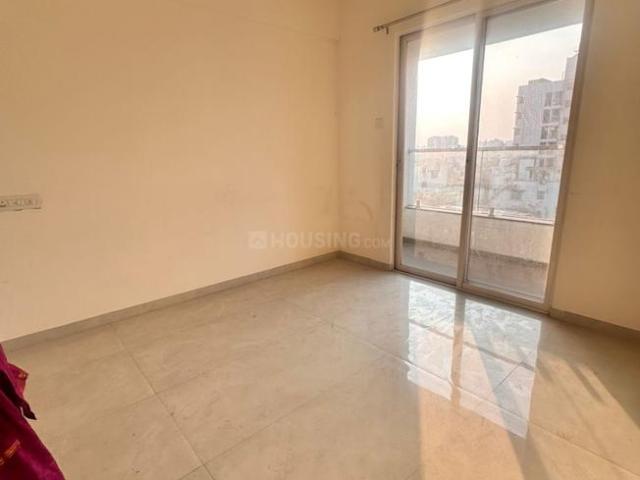 2 BHK Apartment in Lohegaon for rent Pune. The reference number is 19377702