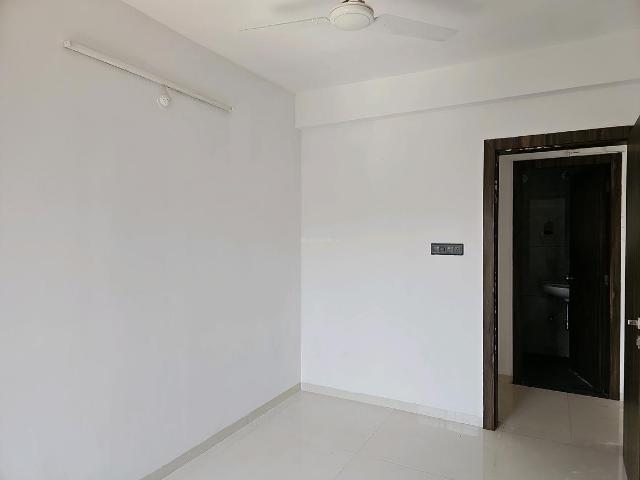 2 BHK Apartment in Lohegaon for rent Pune. The reference number is 20271565