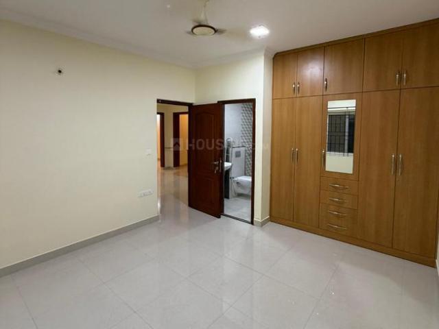 2 BHK Apartment in Lavelle Road for rent Bengaluru. The reference number is 20426637
