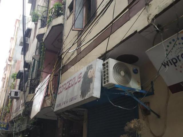 2 BHK Apartment in Laxmi Nagar for resale New Delhi. The reference number is 20066210