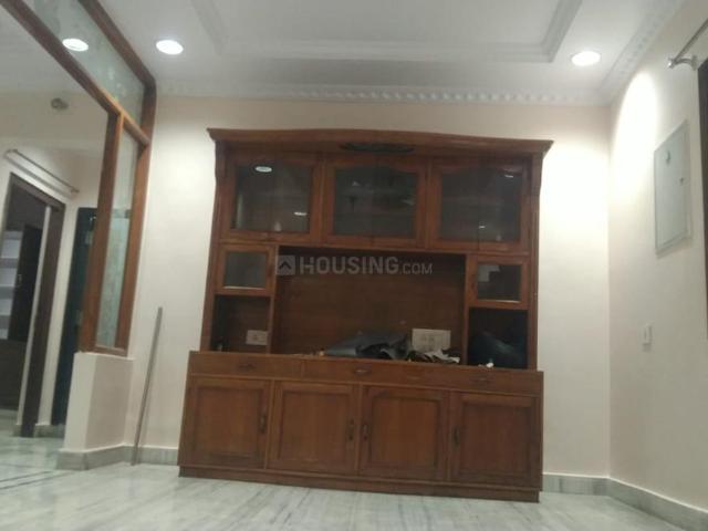 2 BHK Apartment in Labbipet for rent Vijayawada. The reference number is 20341214