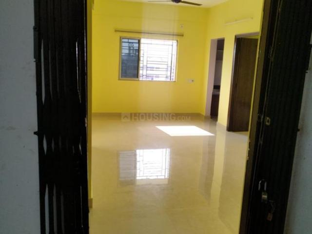 2 BHK Apartment in Lake Town for rent Kolkata. The reference number is 19935810