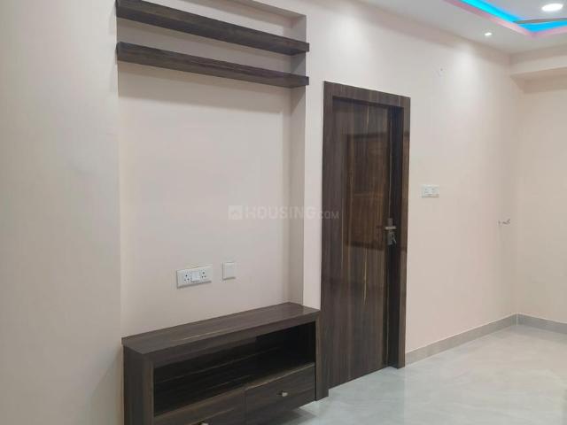 2 BHK Apartment in Lake Town for rent Kolkata. The reference number is 20570020