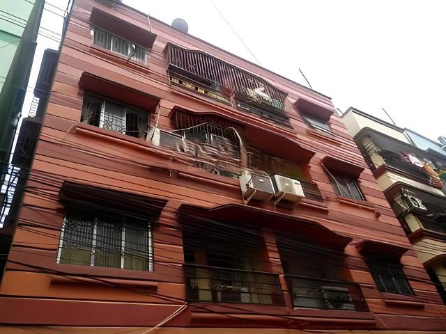 2 BHK Apartment in Lake Gardens for rent Kolkata. The reference number is 18553992