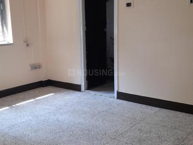 2 BHK Apartment in Lake Gardens for rent Kolkata. The reference number is 19867507