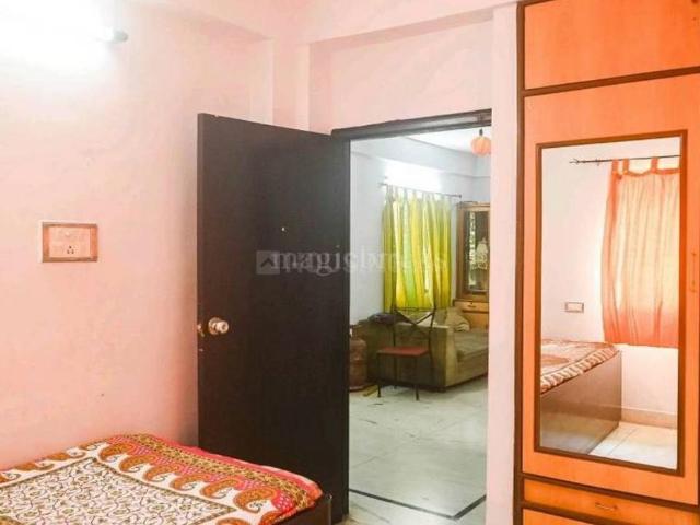 2 BHK Apartment in Lake Gardens for rent Kolkata. The reference number is 20482522