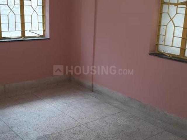 2 BHK Apartment in Lake Gardens for rent Kolkata. The reference number is 20211183