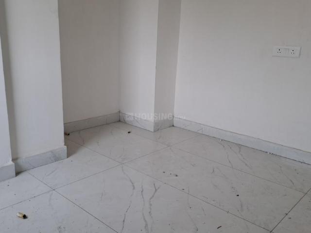 2 BHK Apartment in Lake Gardens for resale Kolkata. The reference number is 20044384