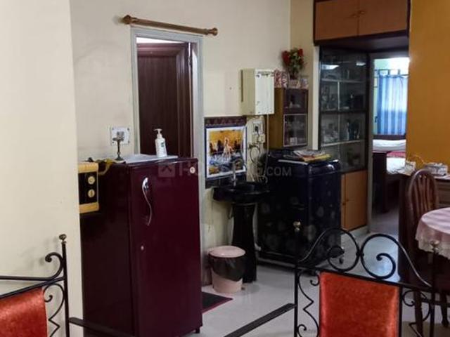 2 BHK Apartment in Lake Gardens for resale Kolkata. The reference number is 20486184