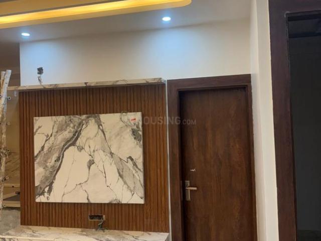 2 BHK Apartment in Lal Kuan for resale Ghaziabad. The reference number is 20679625