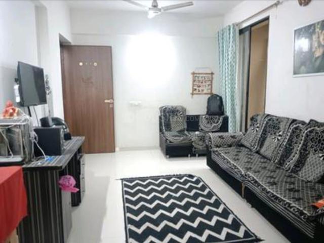 2 BHK Apartment in Motera for rent Ahmedabad. The reference number is 16589415