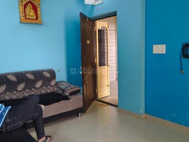 2 BHK Apartment in Motera for rent Ahmedabad. The reference number is 17090832