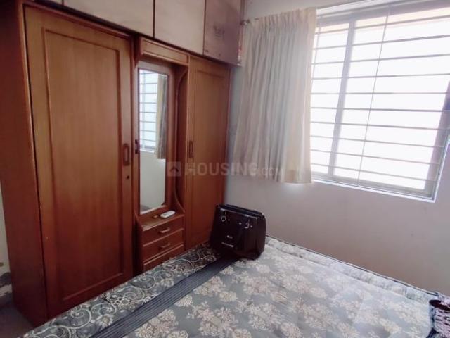 2 BHK Apartment in Motera for rent Ahmedabad. The reference number is 17207402