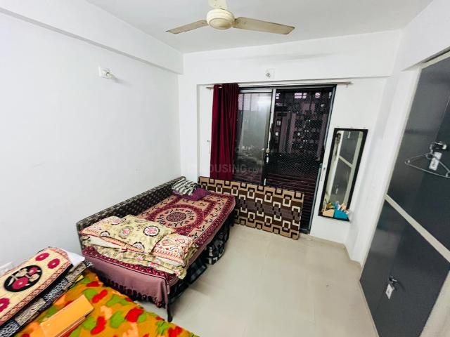 2 BHK Apartment in Motera for rent Ahmedabad. The reference number is 18719215
