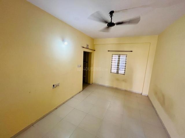 2 BHK Apartment in Motera for rent Ahmedabad. The reference number is 19740026