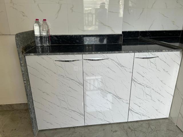 2 BHK Apartment in Motera for rent Ahmedabad. The reference number is 19967076