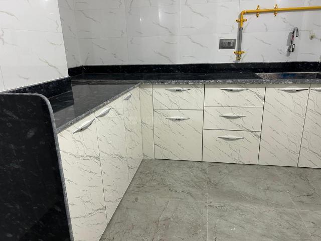 2 BHK Apartment in Motera for rent Ahmedabad. The reference number is 20007909