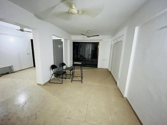 2 BHK Apartment in Motera for rent Ahmedabad. The reference number is 20441667