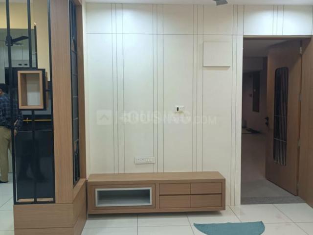 2 BHK Apartment in Motera for rent Ahmedabad. The reference number is 20483366