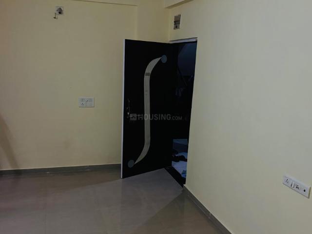2 BHK Apartment in Motera for rent Ahmedabad. The reference number is 20638765