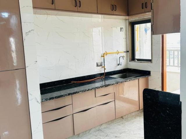 2 BHK Apartment in Motera for rent Ahmedabad. The reference number is 20891144