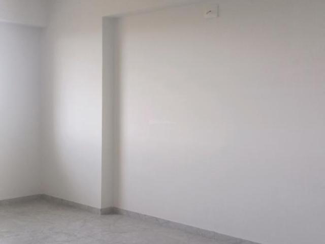 2 BHK Apartment in Motera for resale Ahmedabad. The reference number is 18441342