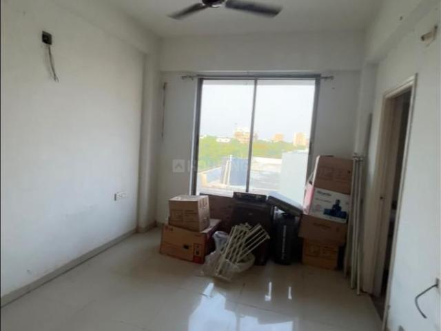 2 BHK Apartment in Motera for resale North West. The reference number is 15455805
