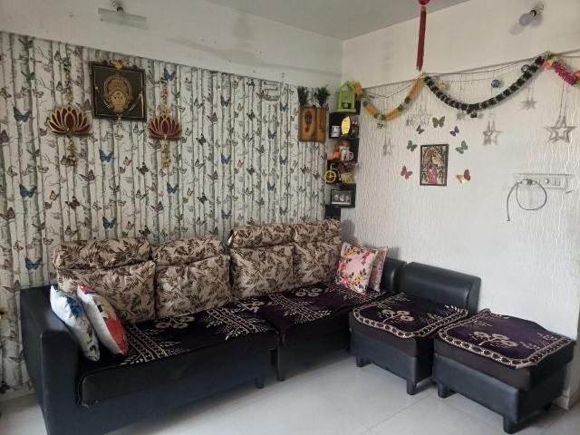 2 BHK Apartment in Mohammed Wadi for rent Pune. The reference number is 20831419