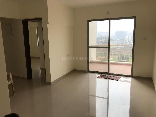 2 BHK Apartment in Mohammed Wadi for resale Pune. The reference number is 11296153
