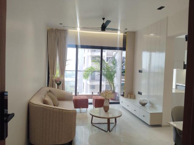 2 BHK Apartment in Mohammed Wadi for resale Pune. The reference number is 18079765