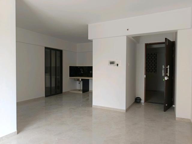2 BHK Apartment in Mohammed Wadi for resale Pune. The reference number is 19495978