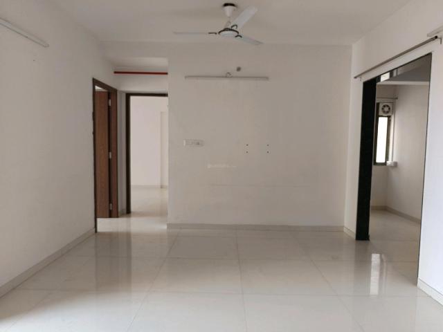2 BHK Apartment in Mohammed Wadi for resale Pune. The reference number is 19553676