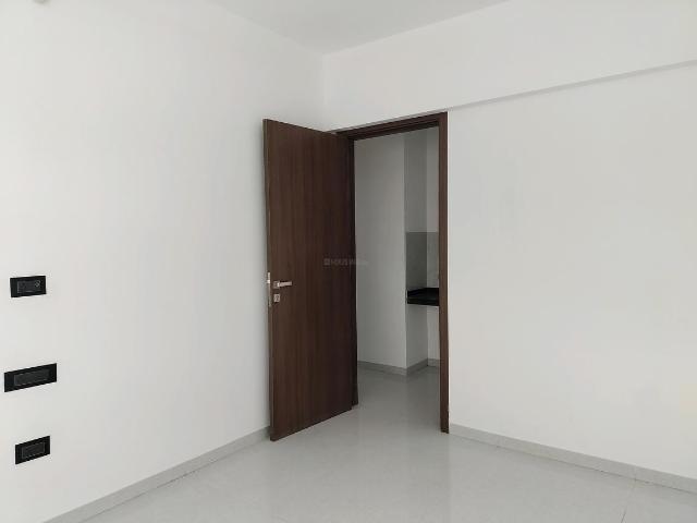 2 BHK Apartment in Mohammed Wadi for resale Pune. The reference number is 19580493