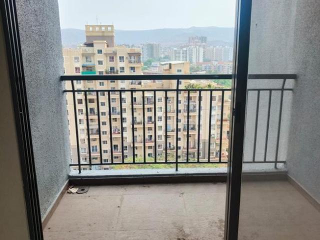 2 BHK Apartment in Mohammed Wadi for resale Pune. The reference number is 19890459