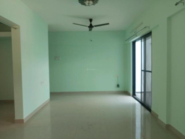 2 BHK Apartment in Mohammed Wadi for resale Pune. The reference number is 19927774