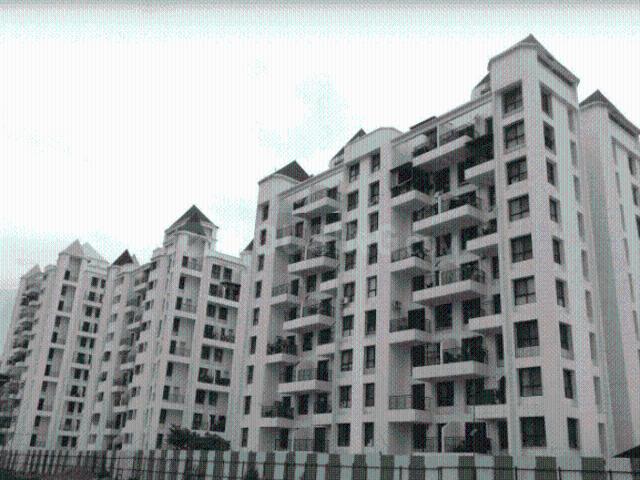 2 BHK Apartment in Mohammed Wadi for resale Pune. The reference number is 19928169