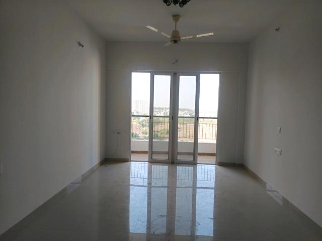 2 BHK Apartment in Mohammed Wadi for resale Pune. The reference number is 19938551