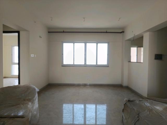 2 BHK Apartment in Mohammed Wadi for resale Pune. The reference number is 19948191