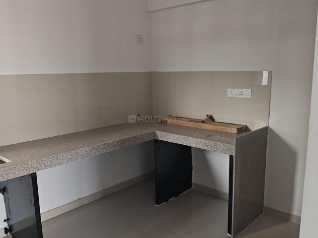 2 BHK Apartment in Mohammed Wadi for resale Pune. The reference number is 19339378