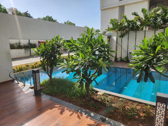 2 BHK Apartment in Mohammed Wadi for resale Pune. The reference number is 20187216