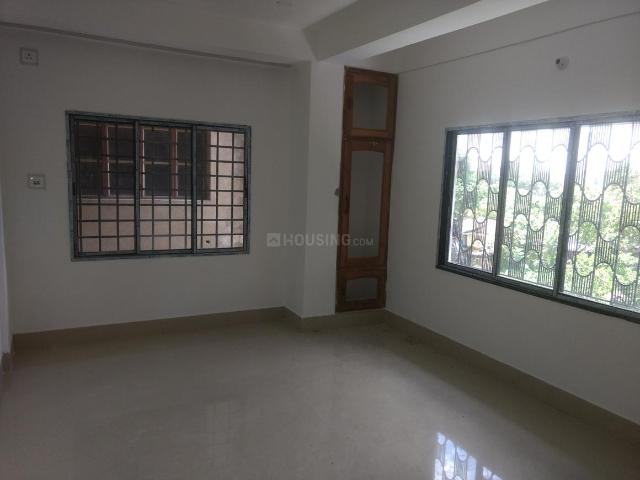 2 BHK Apartment in Monirampore for resale Kolkata. The reference number is 15217800