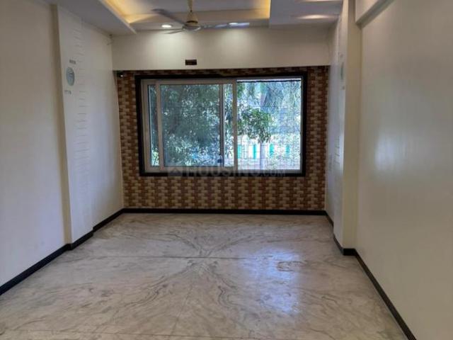 2 BHK Apartment in Matunga West for rent Mumbai. The reference number is 19234674