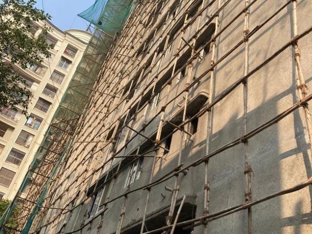 2 BHK Apartment in Matunga West for resale Mumbai. The reference number is 19503129