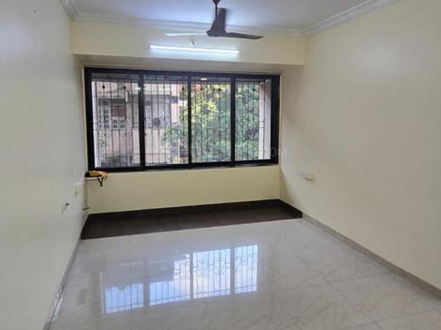 2 BHK Apartment in Matunga West for resale Mumbai. The reference number is 20149361