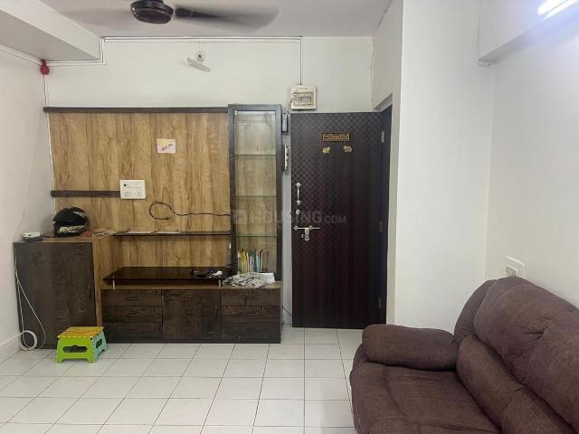 2 BHK Apartment in Matunga West for resale Mumbai. The reference number is 20176159