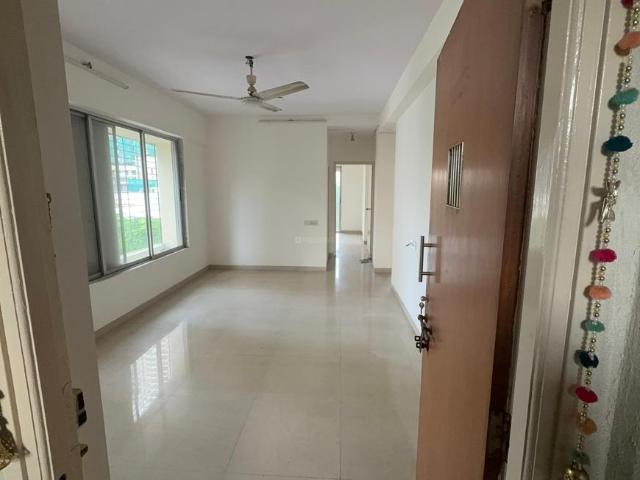 2 BHK Apartment in Matunga West for resale Mumbai. The reference number is 20989984