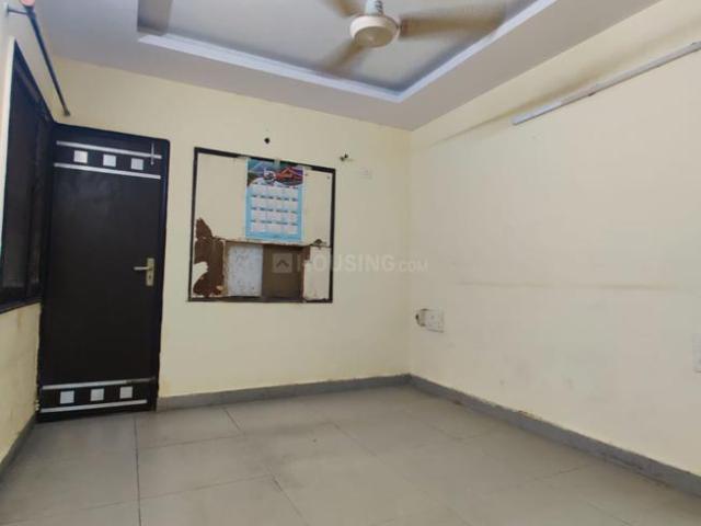 2 BHK Apartment in Mayur Vihar Phase 1 for rent New Delhi. The reference number is 19516803