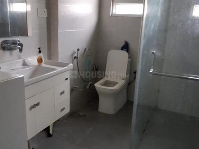 2 BHK Apartment in Mayur Vihar Phase 1 for rent New Delhi. The reference number is 20320967
