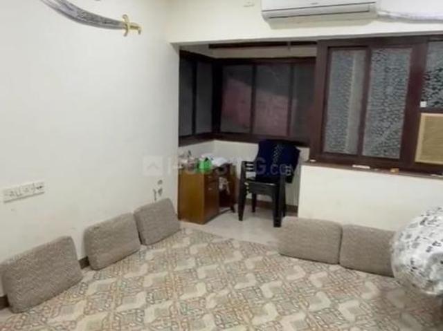 2 BHK Apartment in Mazgaon for rent Mumbai. The reference number is 19994872