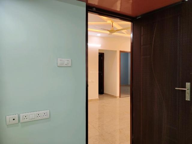 2 BHK Apartment in Madambakkam for resale Chennai South. The reference number is 17139429